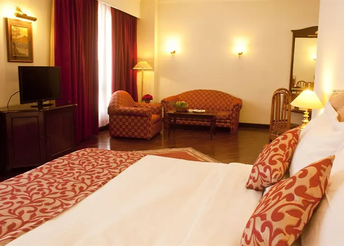 Grand Hotel 4*
