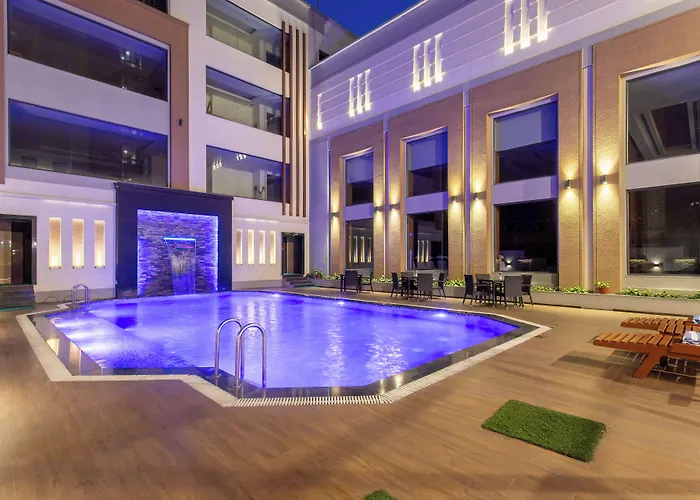 Hotel Grand